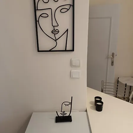 Vintage Apartment